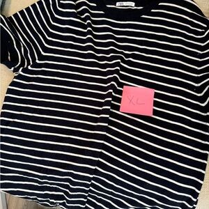 Zara Men’s Navy and White Striped Tee